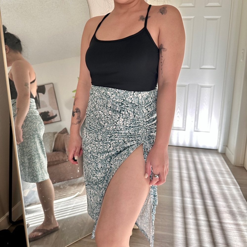 Floral Blue Slit Skirt